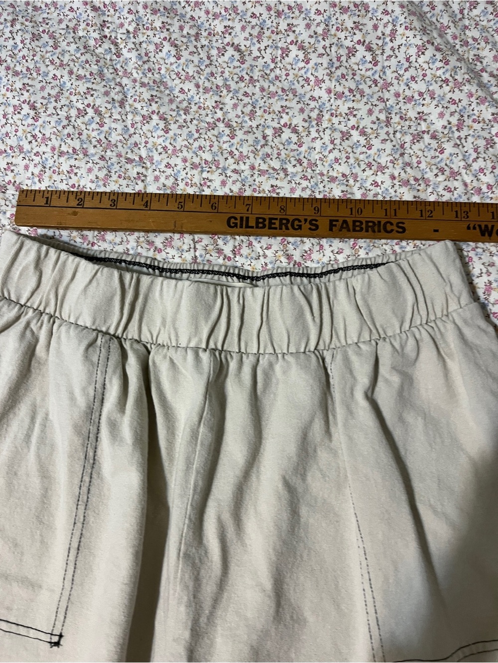 Free People Beach Shorts Light Beige Elastic-Waist Women's. Size Medium - Picture 4 of 5